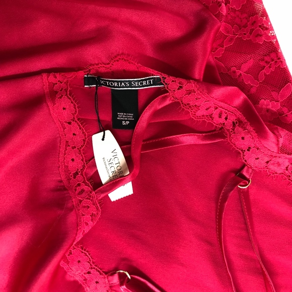 Victoria's Secret Slip Lingerie - Picture 7 of 8